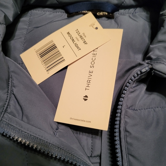 THRIVE SOCIETE - WOMEN'S QUILTED LIGHTWEIGHT VEST NWT - Picture 2 of 8